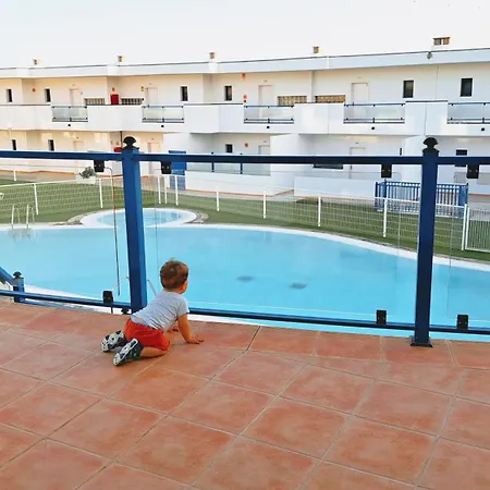 Widok Na Basen, Home-office, Wi-fi Gratis 아파트 코스타카르마