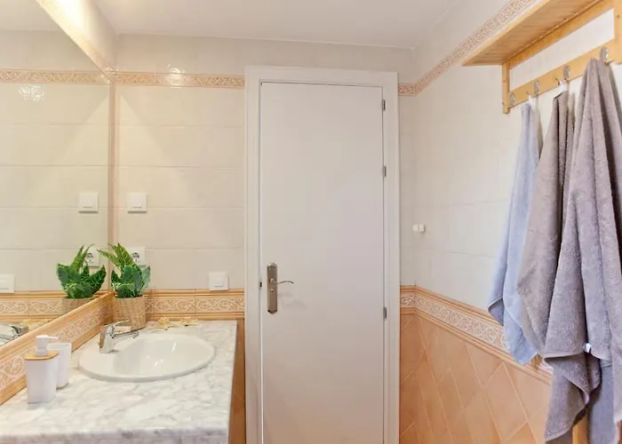 דירה Widok Na Basen, Home-office, Wi-fi Gratis